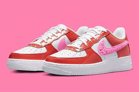 air force 1 valentine's day shoes